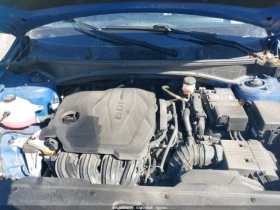 Kia Sportage SX-PRESTIGE - 14370 € / 28105.28 лв. - 12627489 9