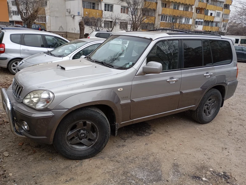 Hyundai Terracan Hyundai Terracan 2.9 CRDI 150кс, снимка 1 - Автомобили и джипове - 48701167