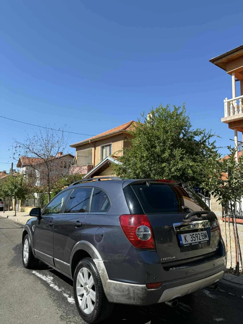 Chevrolet Captiva, снимка 2 - Автомобили и джипове - 51551403