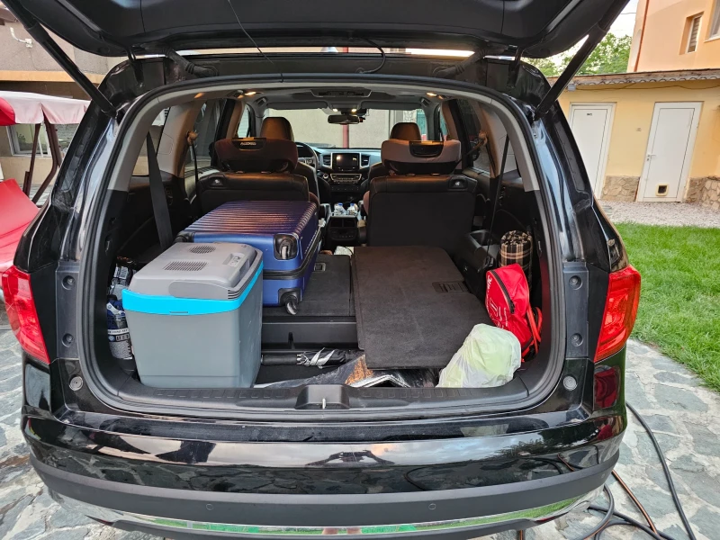 Honda Pilot Touring 3.5 V6 AWD, снимка 7 - Автомобили и джипове - 52507747