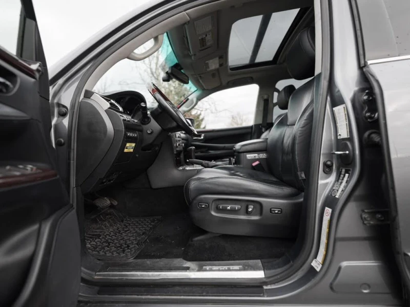 Lexus LX 570 ПОДГРЕВ* ОБДУХВАНЕ* ШИБИДАХ* КАМЕРА* 3X TV* 6+ 1, снимка 7 - Автомобили и джипове - 53090933