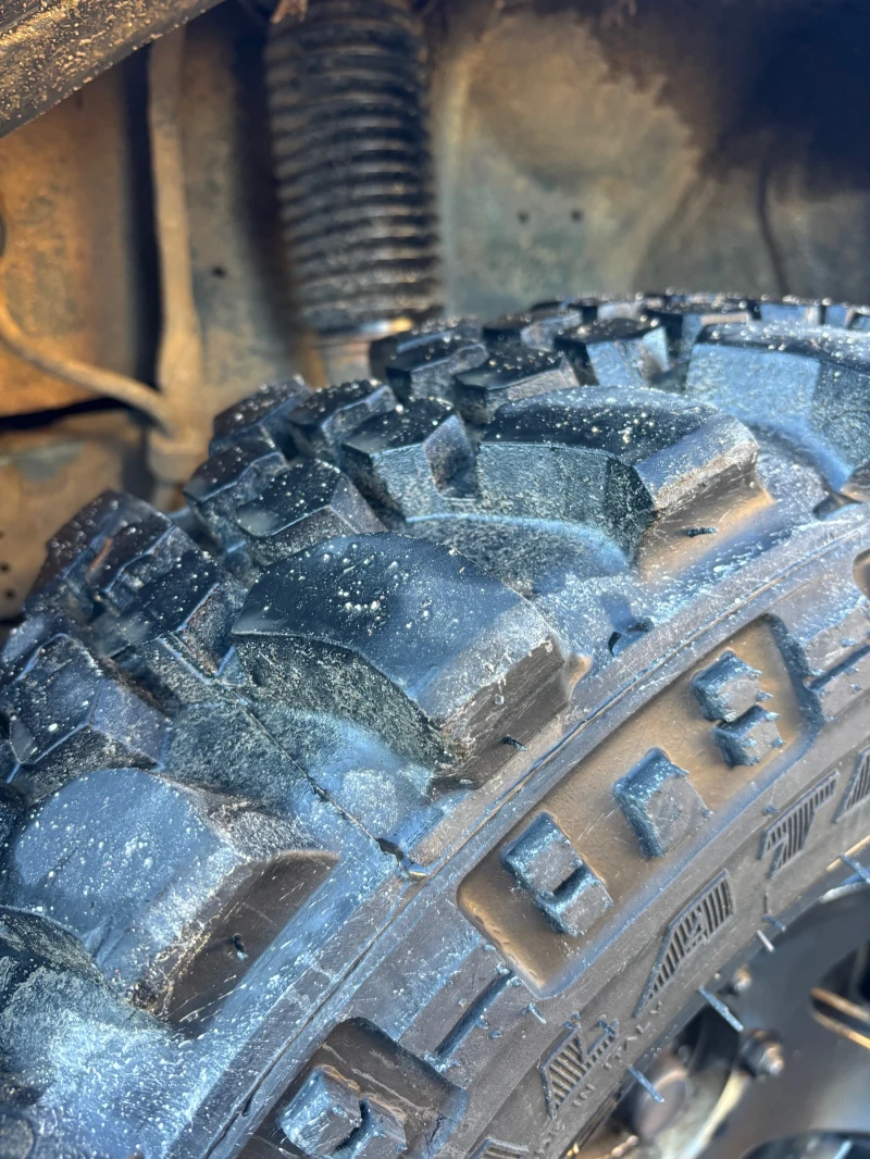 Suzuki Vitara 1.6, снимка 11 - Автомобили и джипове - 53299736