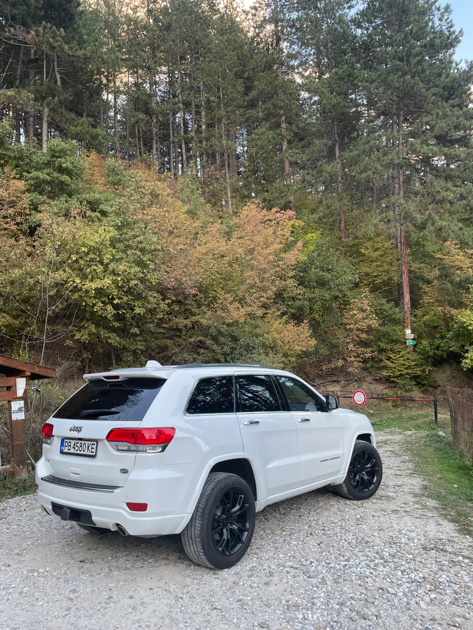 Jeep Grand cherokee 5.7/HEMI/Overland/АГУ - изображение 5