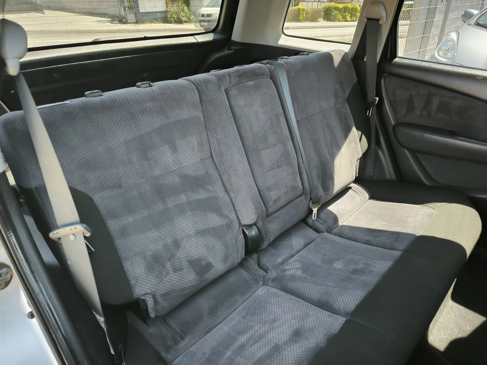 Mitsubishi Outlander 2.4i 4x4 | Mobile.bg   11