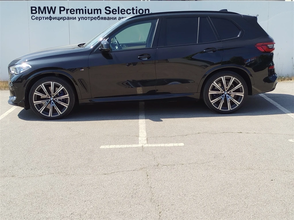 BMW X5 M50i - изображение 3