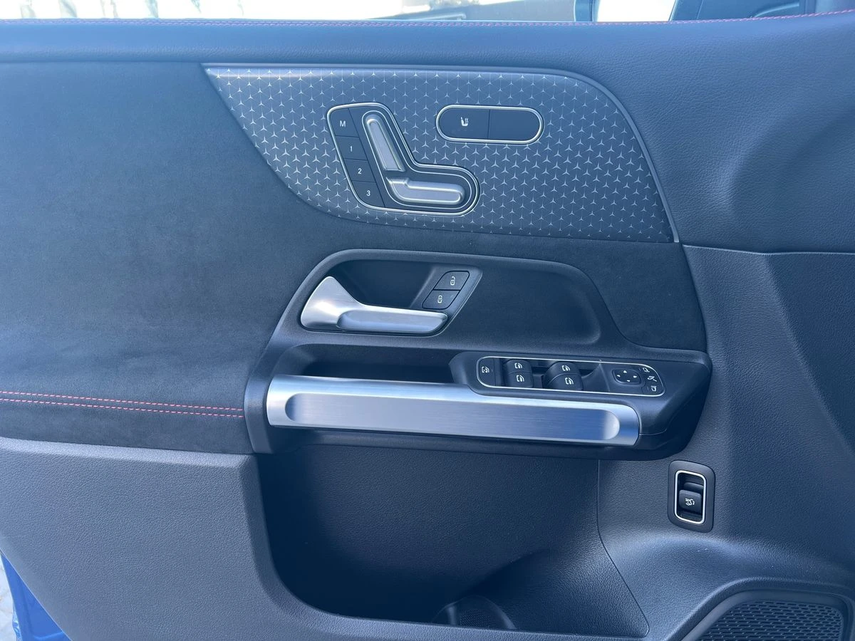 Mercedes-Benz GLB 220 4MATIC 6+ 1 | Mobile.bg   10