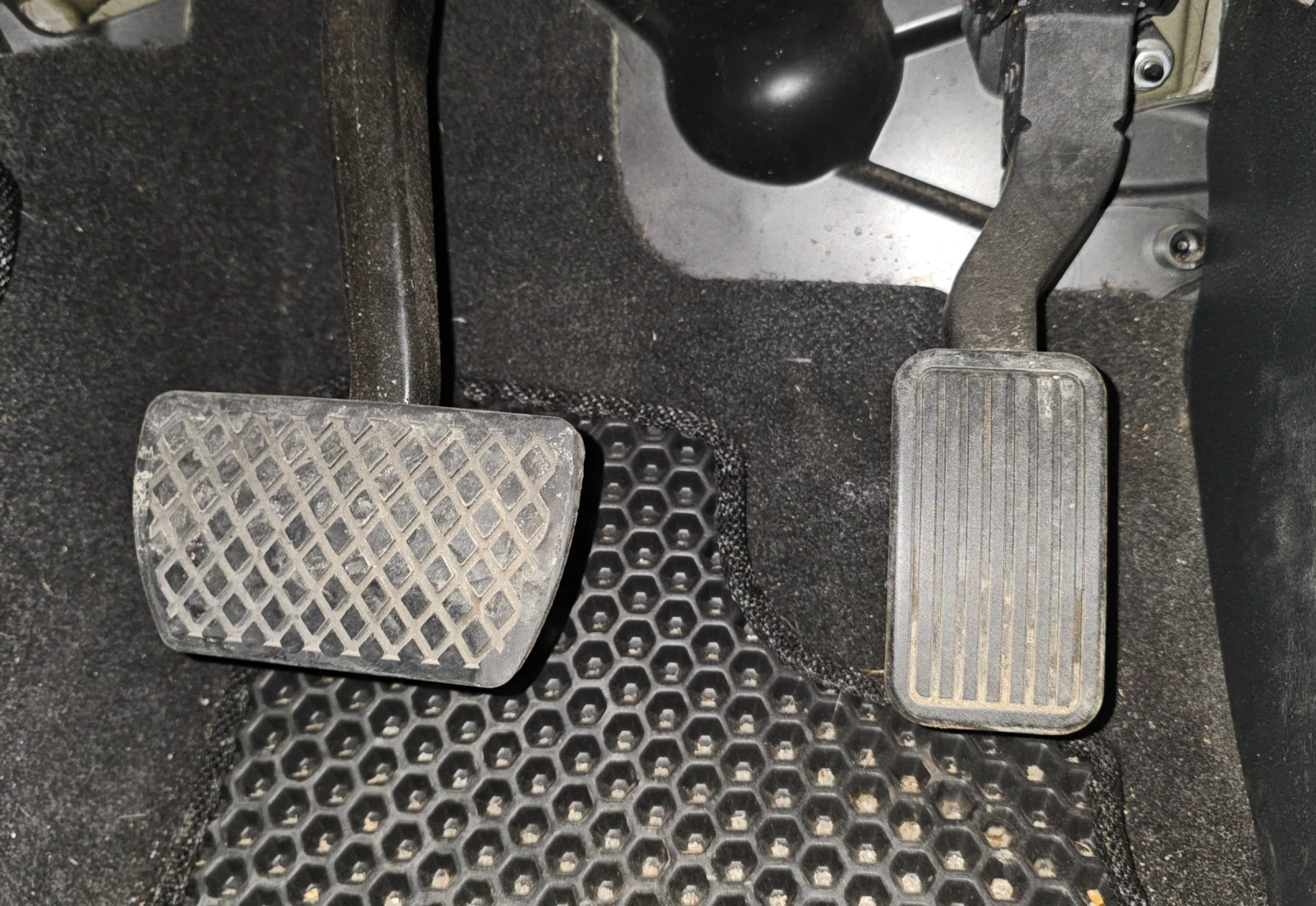 Honda Pilot Touring 3.5 V6 AWD, снимка 17 - Автомобили и джипове - 53376143