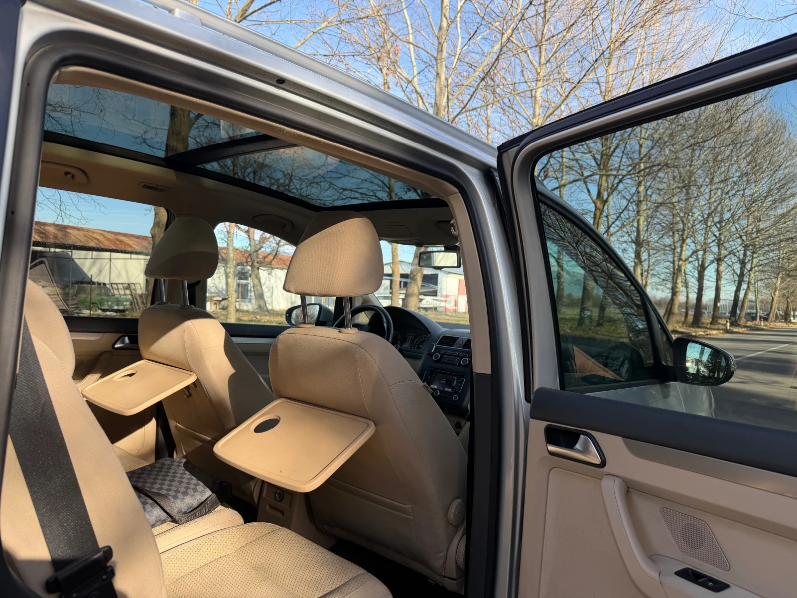 VW Touran 2.0TDi* DSG* ��������* �����������* �������* ����* | Mobile.bg � ����������� 11