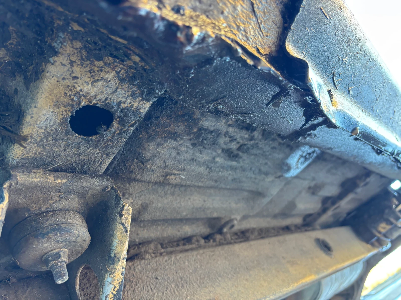 Suzuki Vitara 1.6 - изображение 8