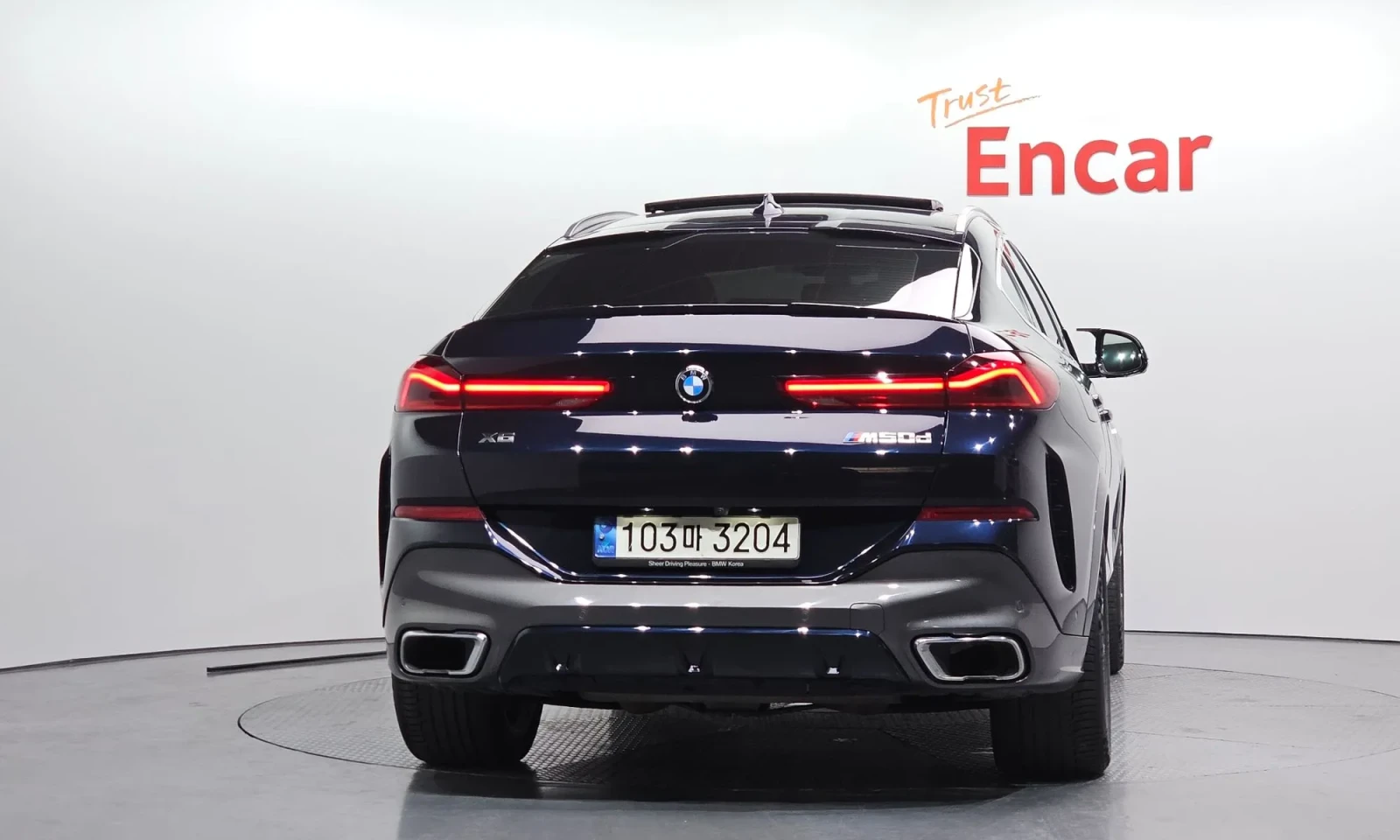 BMW X6 xDrive30d * М Пакет * Обдухване * Хед-ъп * , снимка 3 - Автомобили и джипове - 54263340