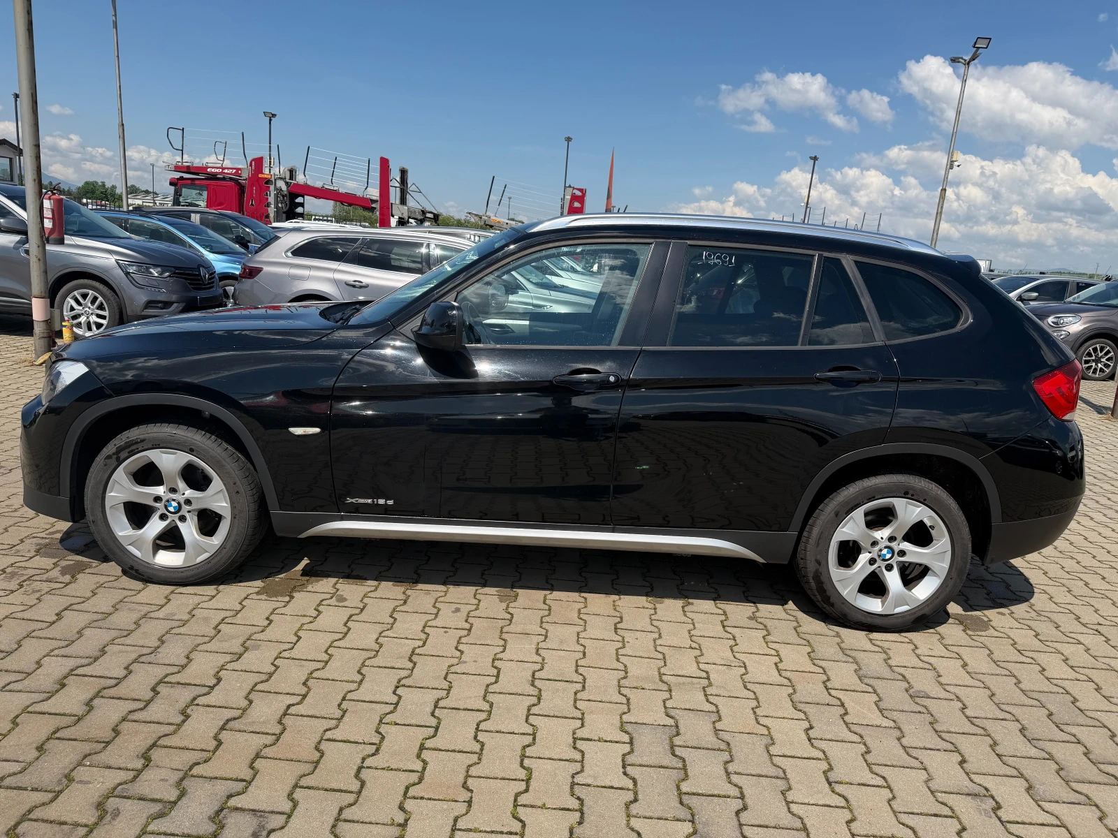 BMW X1 1.8D XDRIVE AVTOMAT EURO 5, снимка 9 - Автомобили и джипове - 54667098