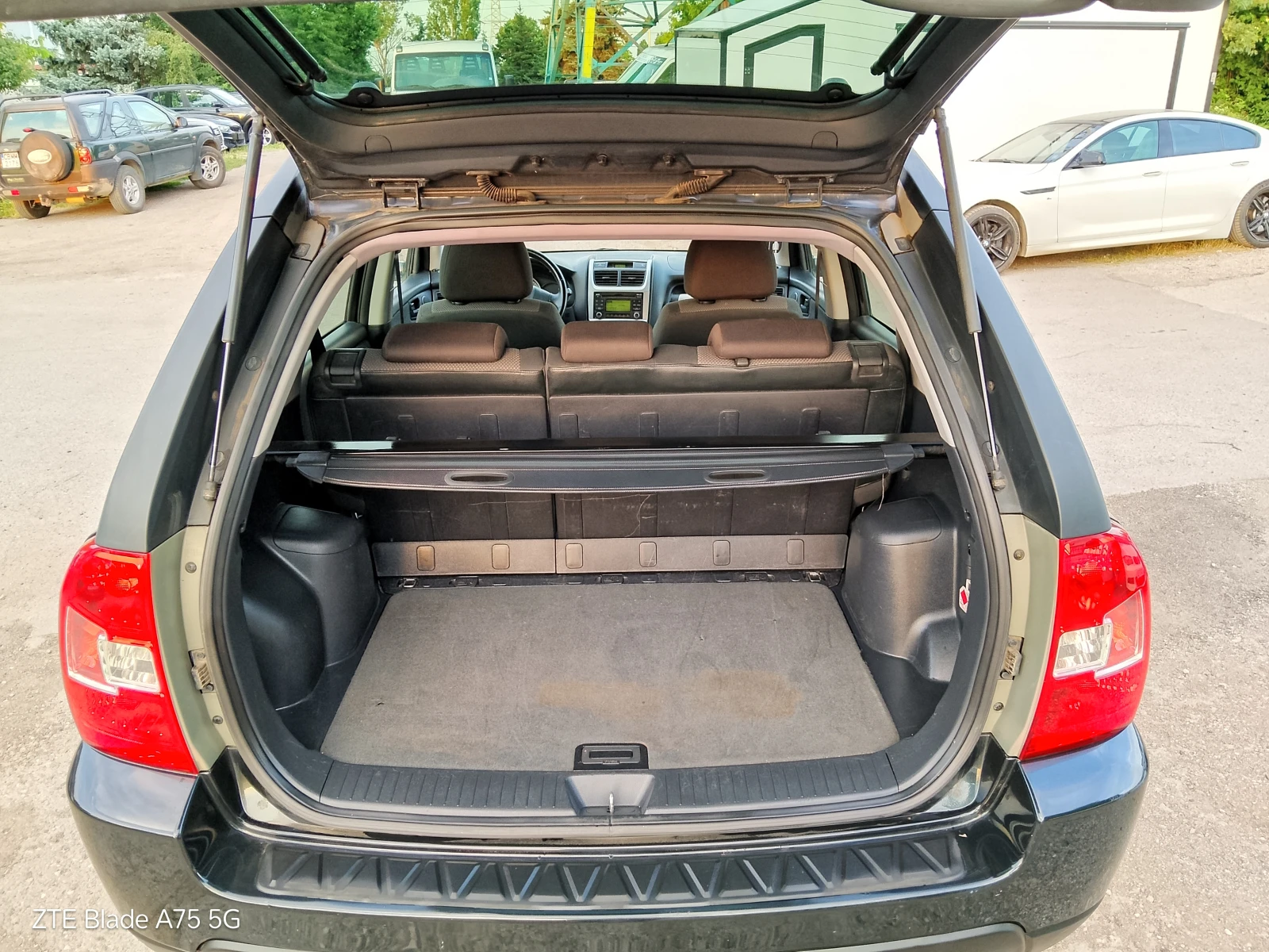 Kia Sportage 2.0= 4x4= GAZ= FACELIFT= , снимка 13 - Автомобили и джипове - 55003986