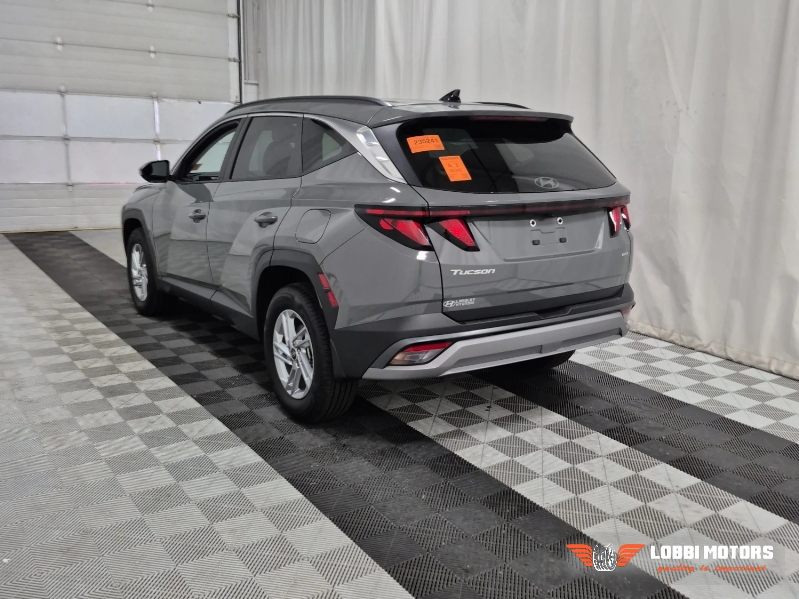 Hyundai Tucson, снимка 4 - Автомобили и джипове - 56295930