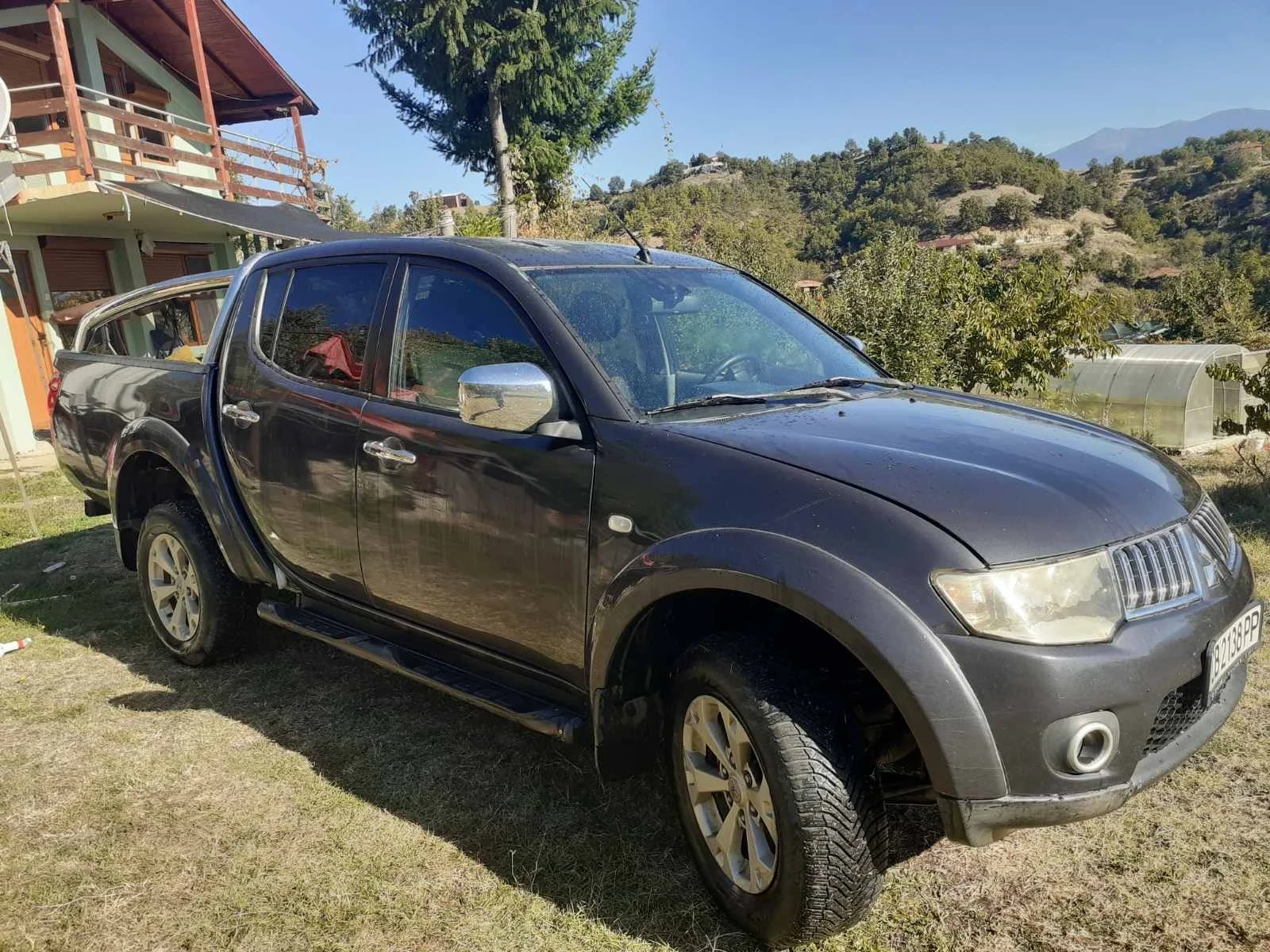 Mitsubishi L200, снимка 2 - Автомобили и джипове - 56406225