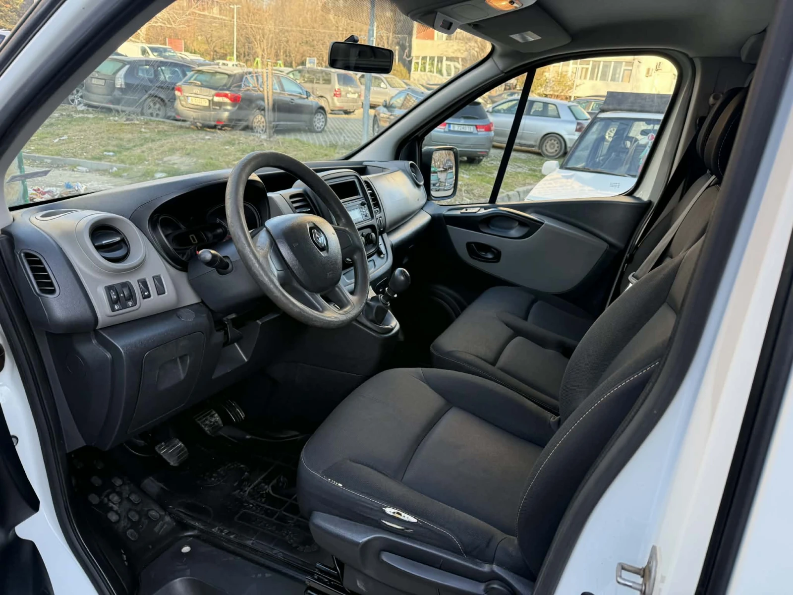 Renault Trafic  - изображение 10