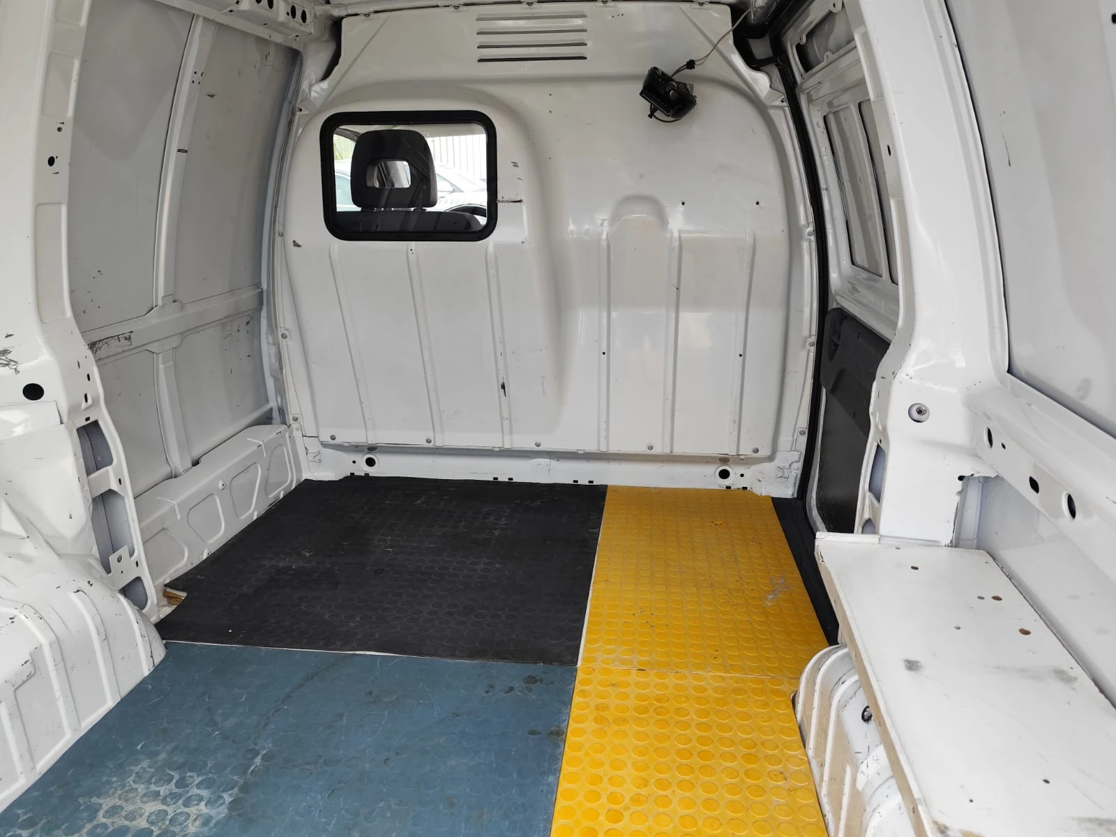 Citroen Jumpy 2.0 дизел, снимка 10 - Бусове и автобуси - 54422951