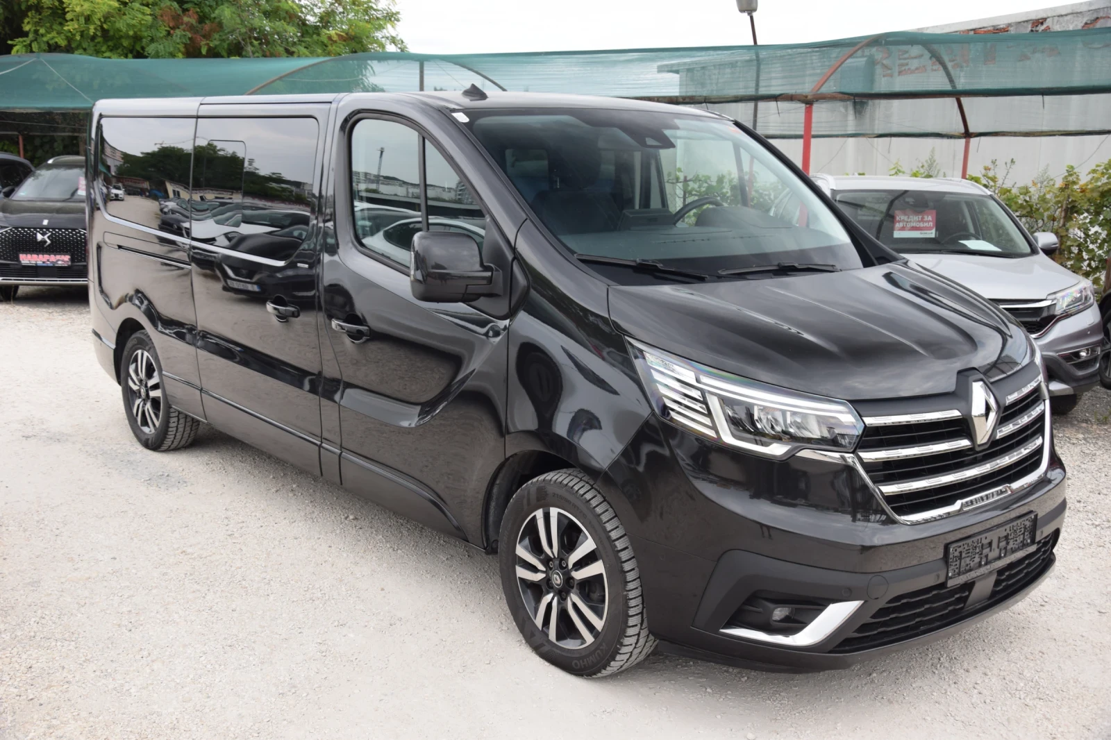 Renault Trafic 2.0DCI SPACE CLASS Automatic 8 места 