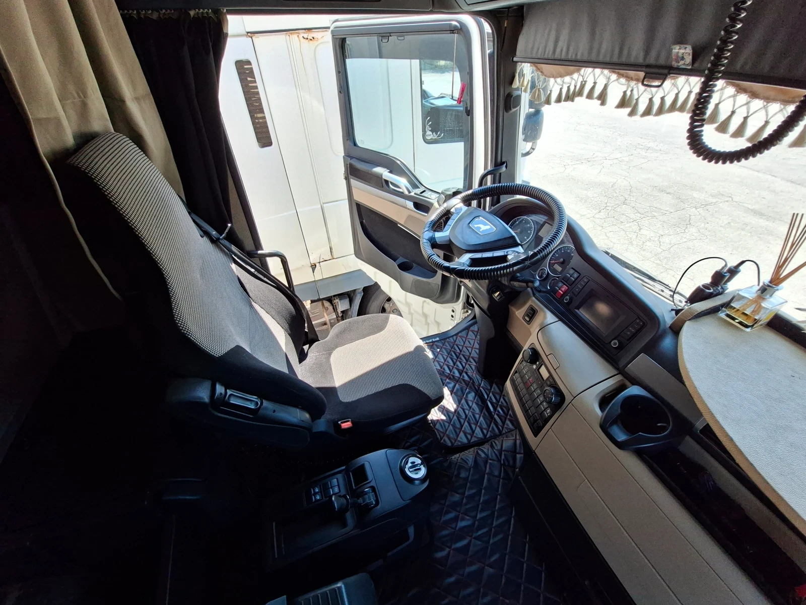Man Tgx 18.460, снимка 7 - Камиони - 54802624