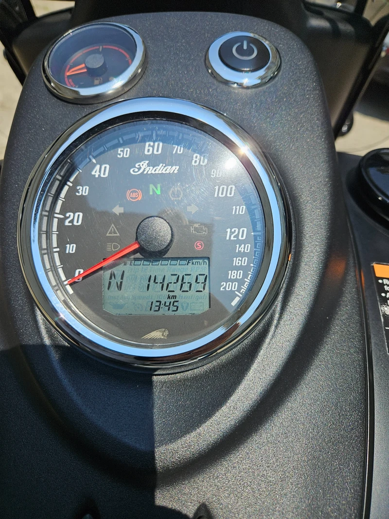 Indian Springfield Dark Horse 2018, снимка 10 - Мотоциклети и мототехника - 52489334