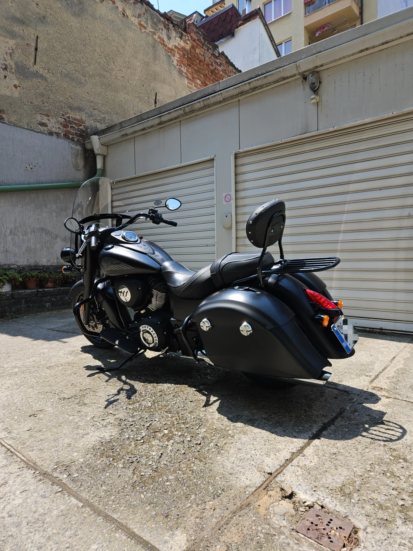 Indian Springfield Dark Horse 2018 - изображение 4