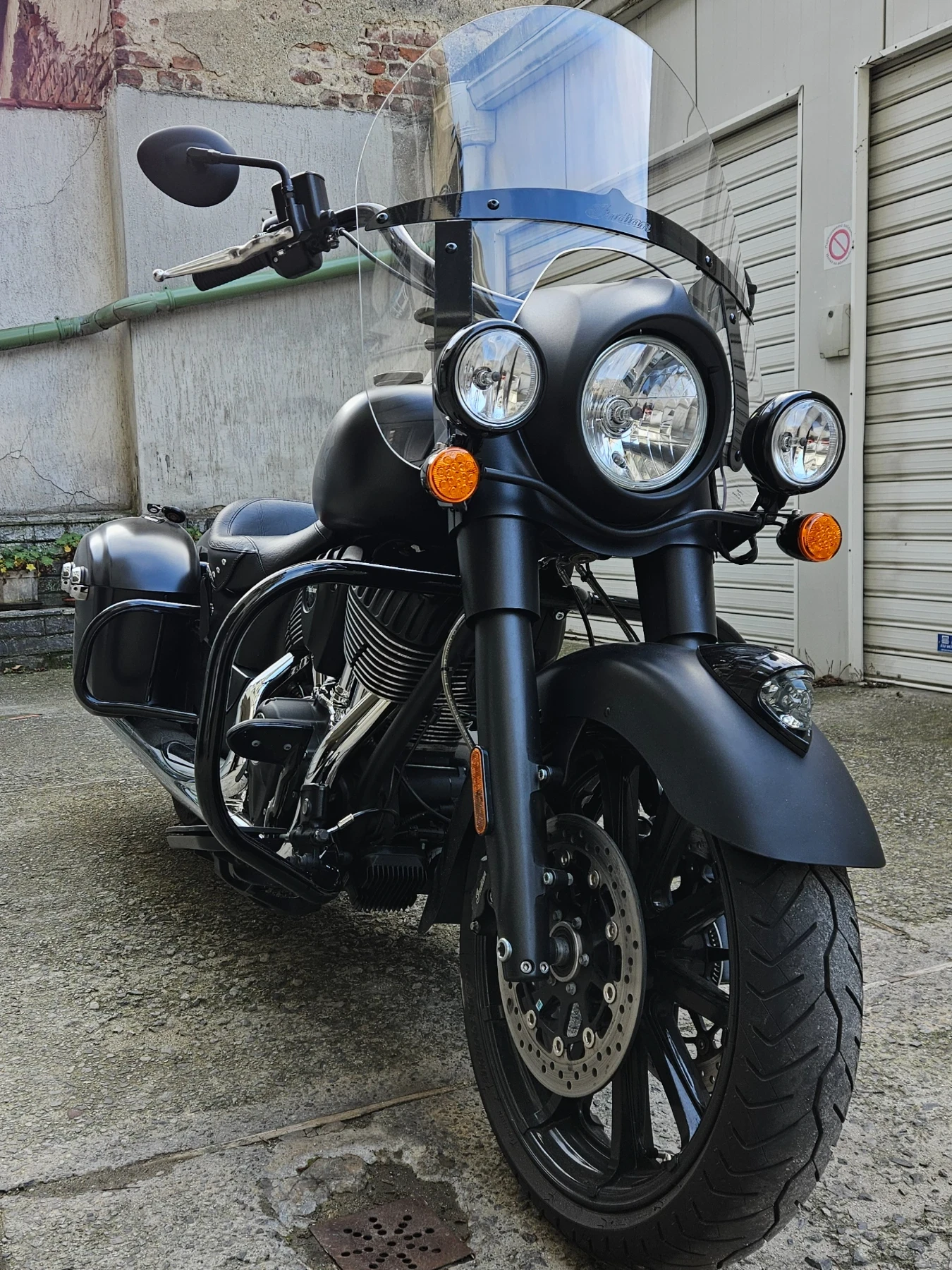 Indian Springfield Dark Horse 2018 | Mobile.bg � ����������� 1