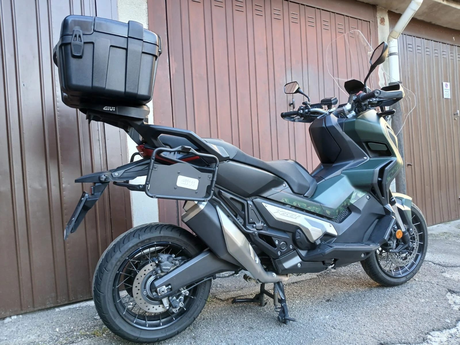 Honda X-ADV 750 Traction Control - Сервизна книжка, снимка 3 - Мотоциклети и мототехника - 54886787