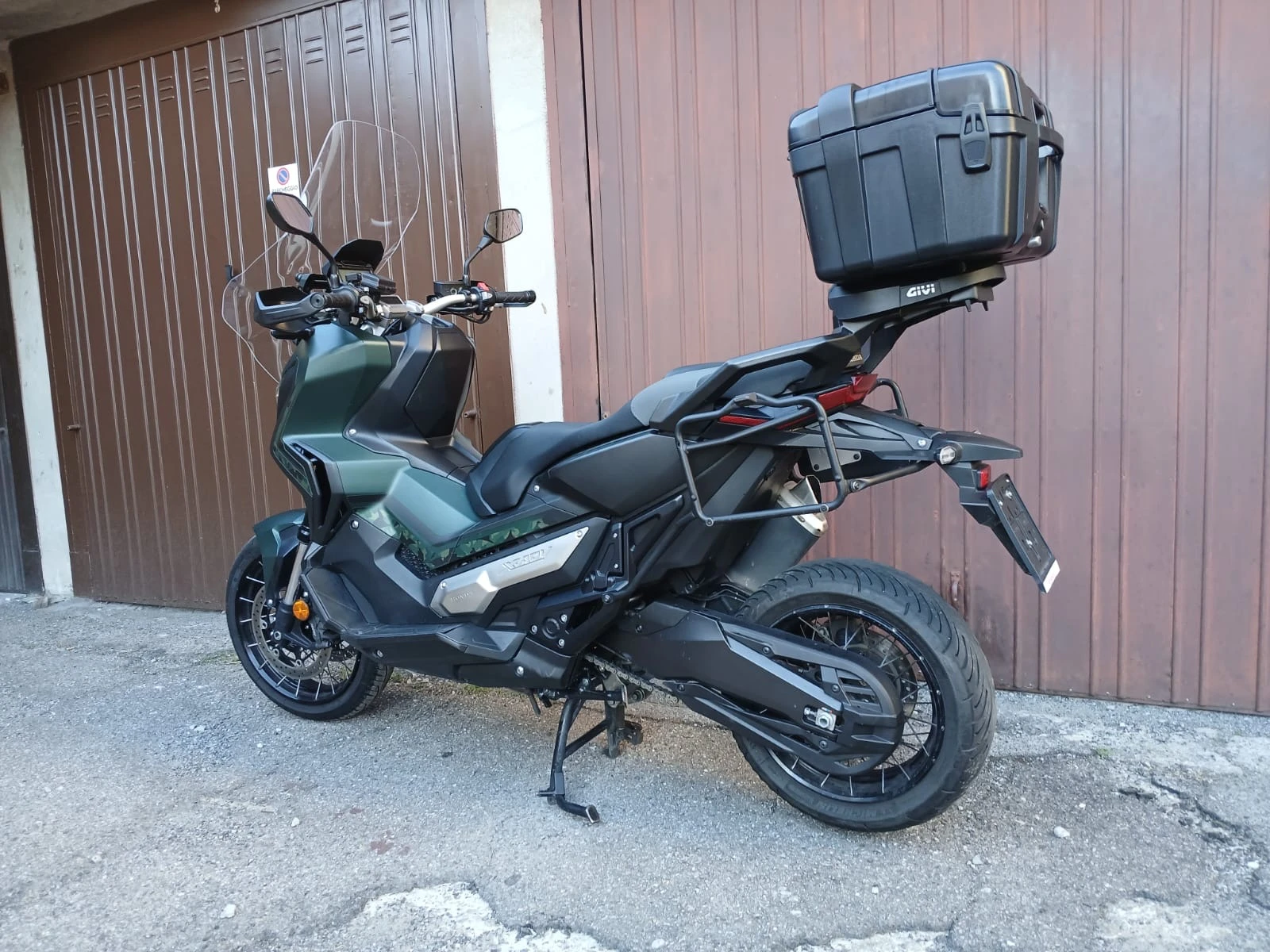 Honda X-ADV 750 Traction Control - Сервизна книжка, снимка 6 - Мотоциклети и мототехника - 54886787