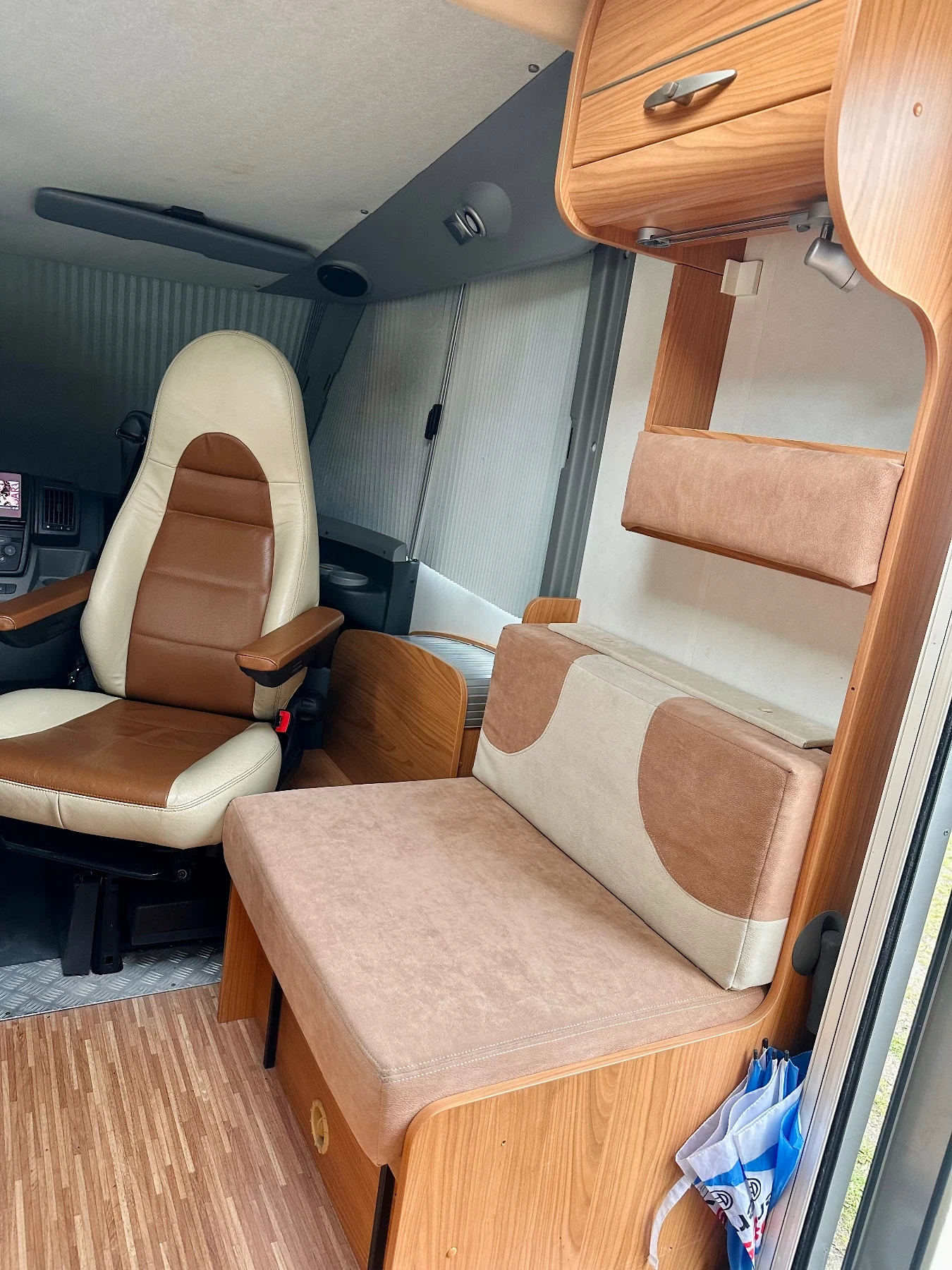 Кемпер Burstner Aviano i675 - изображение 6