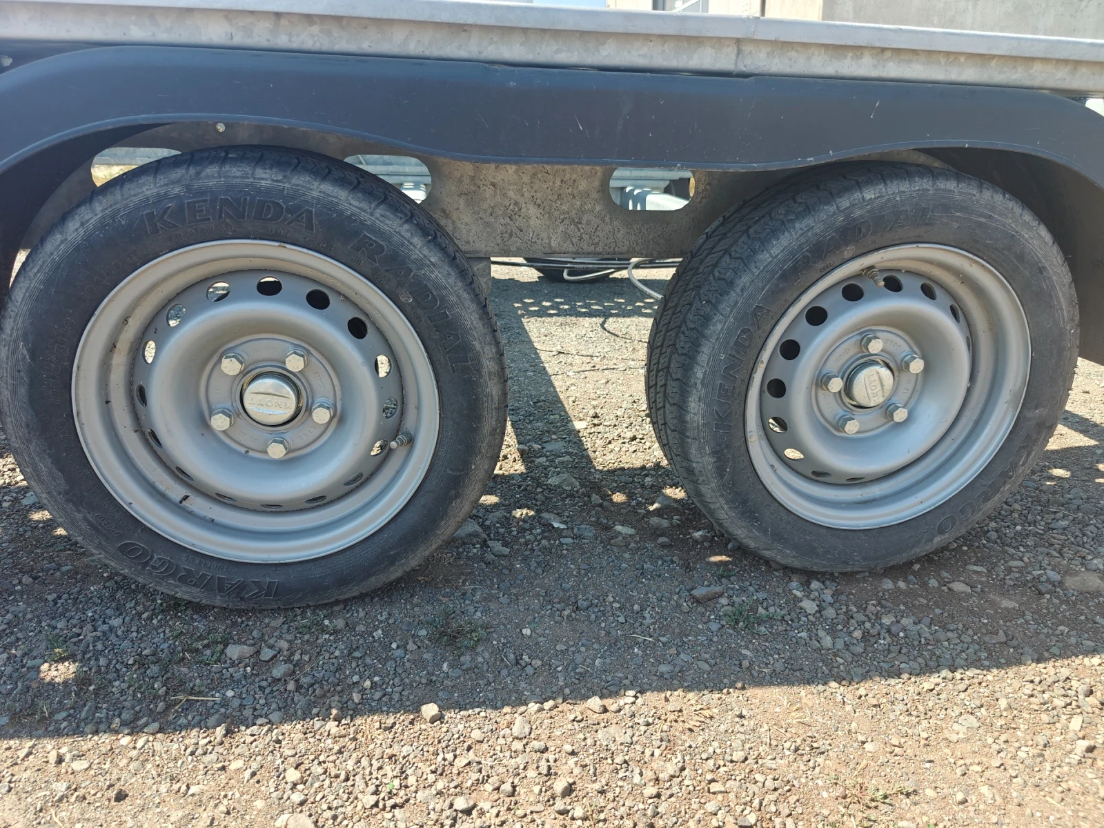 За автомобил Други TAURUS, тип H2, 4, 5 m, 13  '', 2, 7 t, ва, снимка 5 - Ремаркета - 55252392