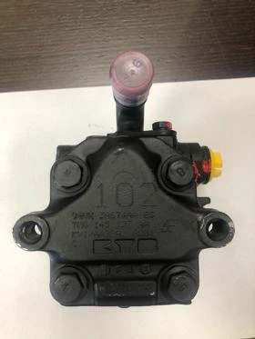 Хидравлична помпа фолцваген шаран, снимка 3