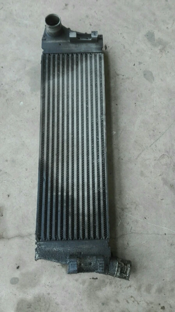 Интеркулер Рено Меган 1.9дци (1)