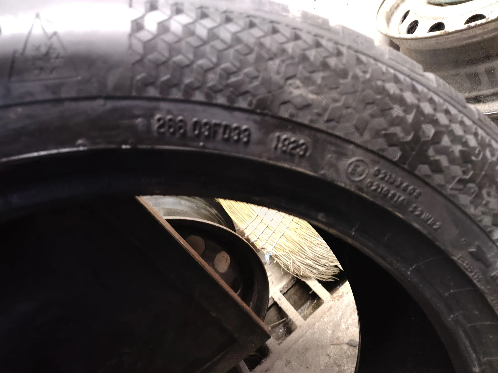 ���� 235/55R19 | Mobile.bg � ����������� 11