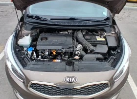 Kia Ceed CRDI, Гаранция 2025г., 136 к.с., снимка 10