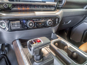 Chevrolet Silverado High Country 6.2 V8 HUD LED 360 , снимка 6