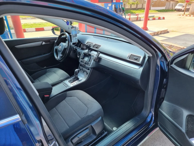 VW Passat BLUEMOTION , снимка 11 - Автомобили и джипове - 47001588