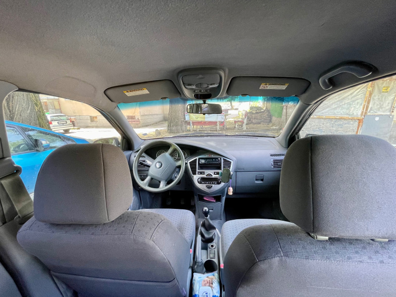 Kia Carens Kia Carens 2.0 CRDI, снимка 6 - Автомобили и джипове - 46331659