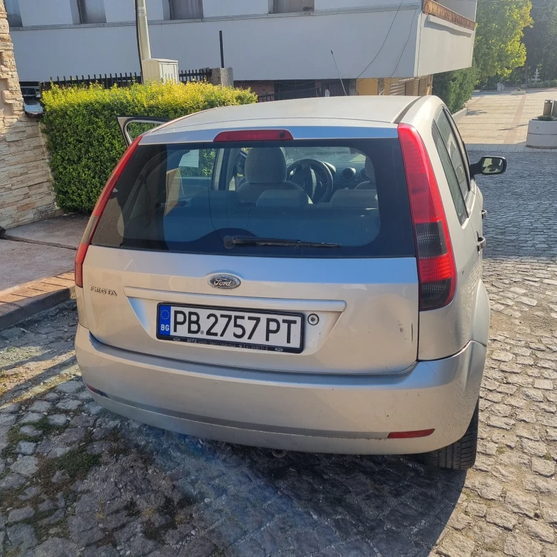 Ford Fiesta Джия, снимка 3 - Автомобили и джипове - 47318451