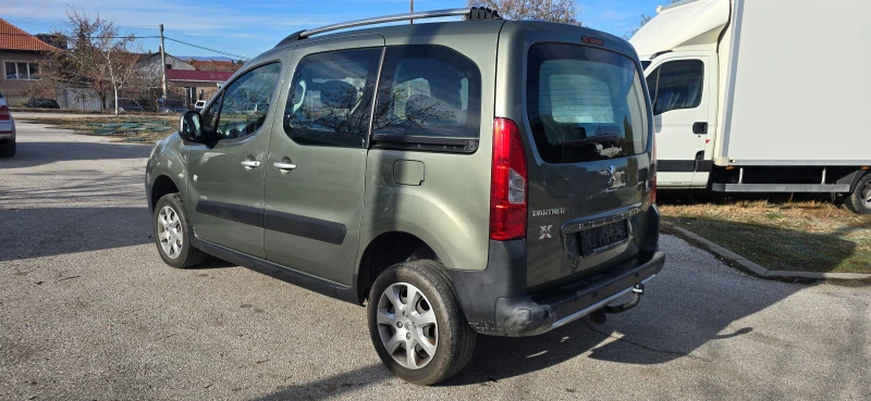 Peugeot Partner DANGEL 1.6hdi 4&#215;4, снимка 6 - Автомобили и джипове - 48527534