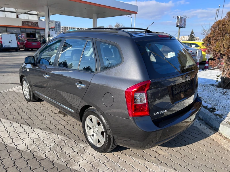 Kia Carens 2.0CRDi 6+ 1 ОТЛИЧНА 130хил.км!!!, снимка 4 - Автомобили и джипове - 49224010