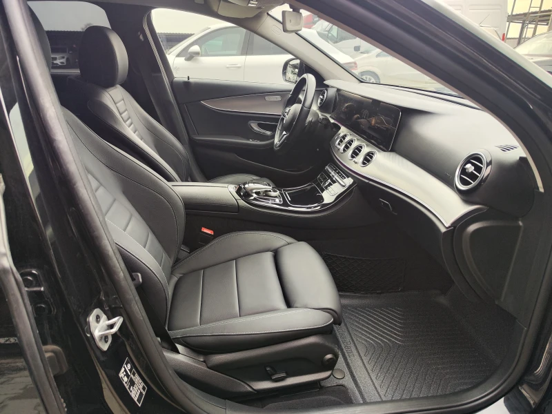 Mercedes-Benz E 300 EQ* PLUGIN* PODGREV* CAMERA* LINEASIST* LIZING, снимка 9 - Автомобили и джипове - 49471421