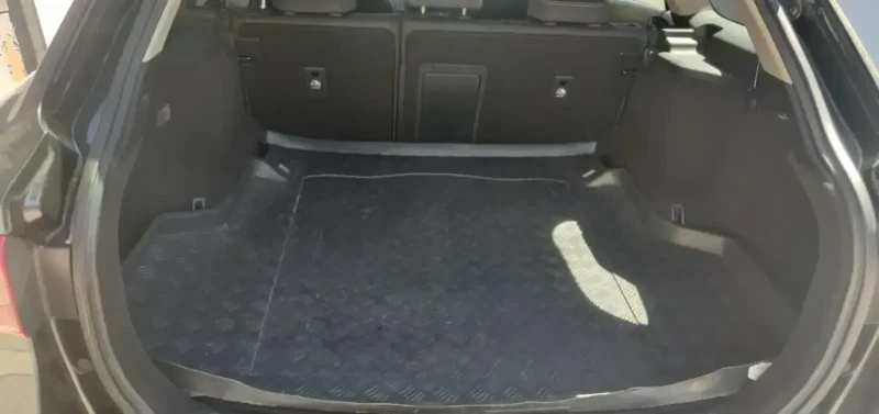 Toyota Avensis, снимка 5 - Автомобили и джипове - 51629181