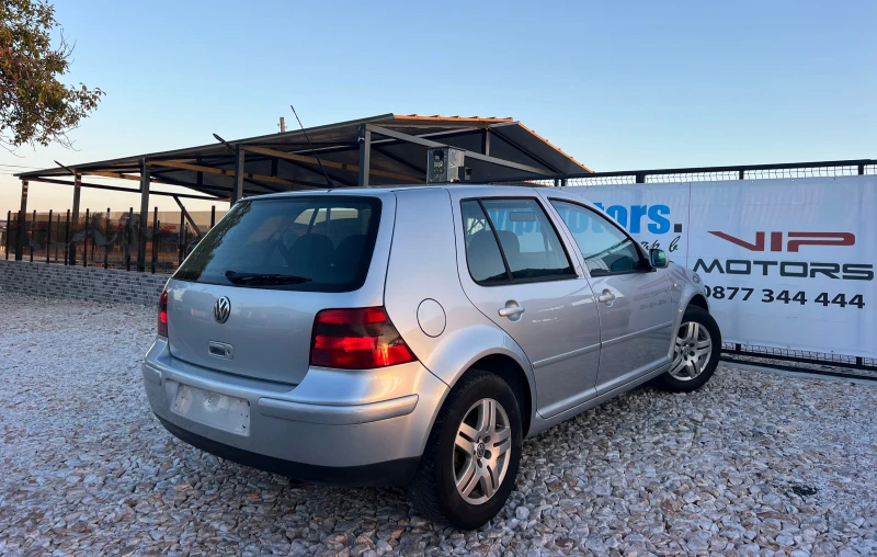 VW Golf 2.0TURBO FACELIFT/210кс/XENON/KLIMATRONIK/UNIKAT, снимка 7 - Автомобили и джипове - 51871143