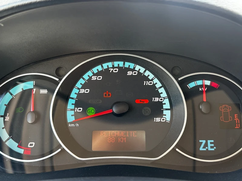 Renault Kangoo ZE Electric, снимка 7 - Автомобили и джипове - 52172085