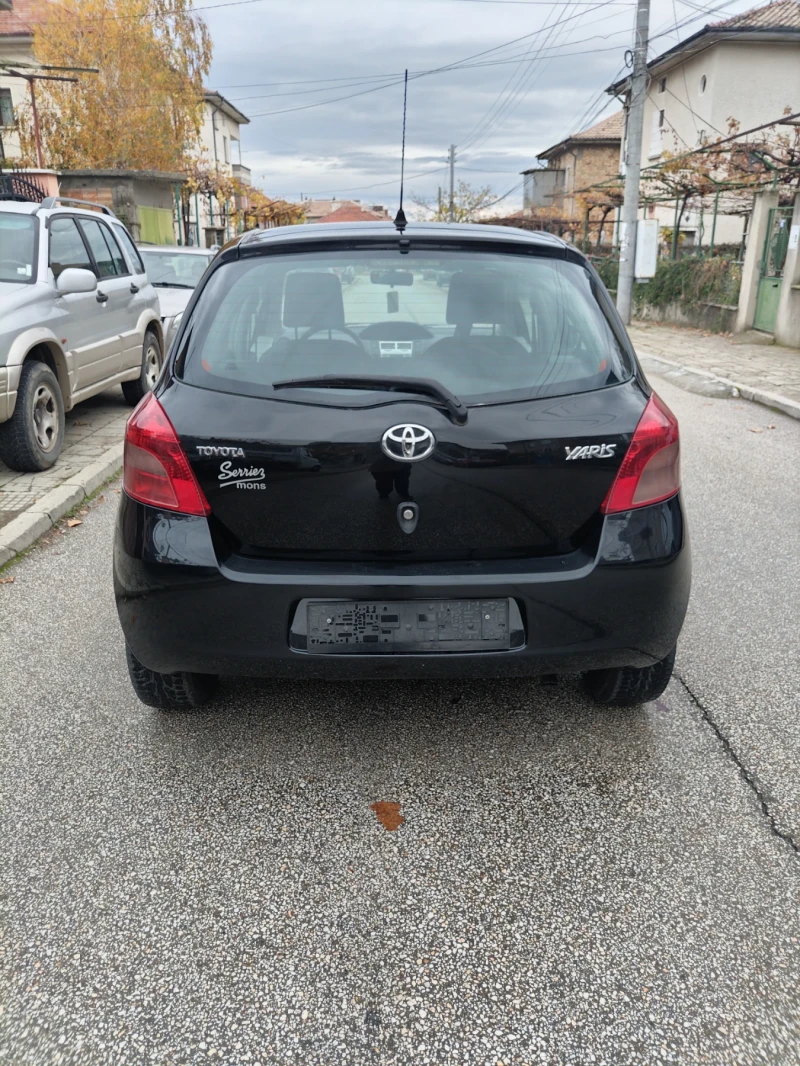 Toyota Yaris 1.4 D4D, снимка 12 - Автомобили и джипове - 52477284