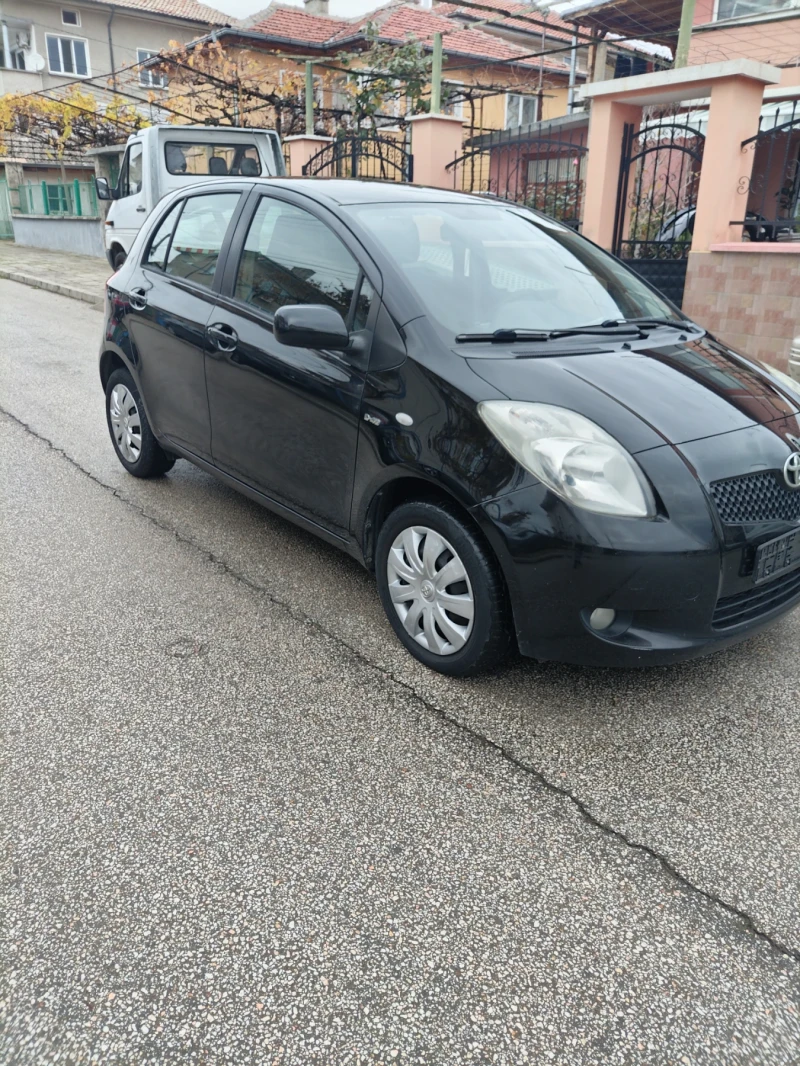 Toyota Yaris 1.4 D4D, снимка 2 - Автомобили и джипове - 52477284