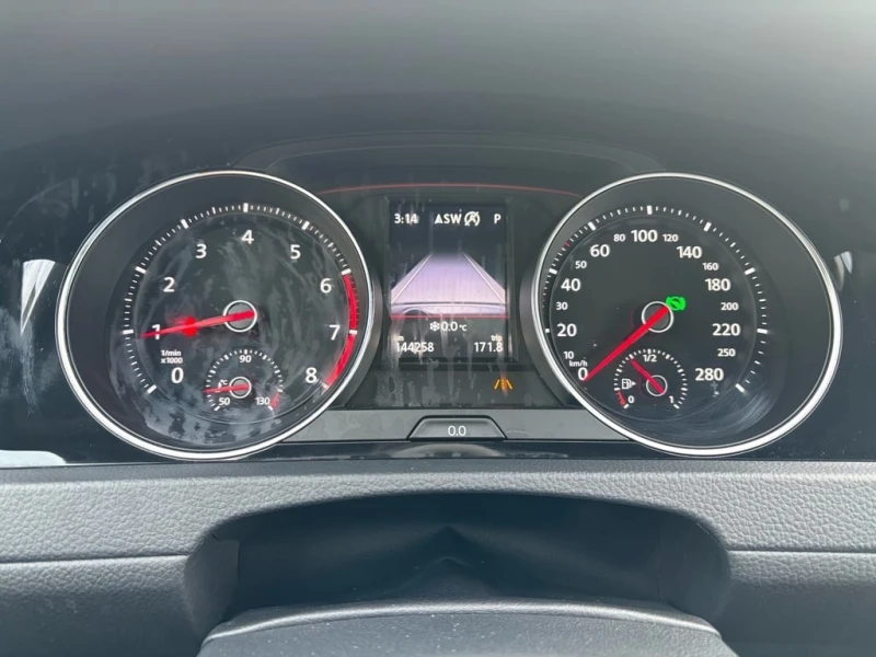 VW Golf GTI* ФИНАНСИРАНЕ* КУПИ СЕГА, снимка 16 - Автомобили и джипове - 52692366