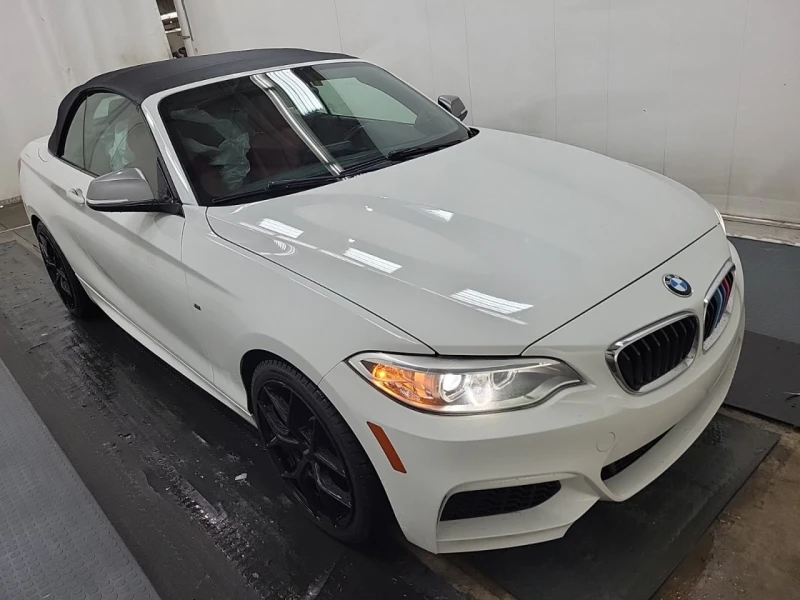 BMW 235 * АВТО КРЕДИТ* ЦЕНА ДО БГ * Сервизна история * , снимка 3 - Автомобили и джипове - 52949681