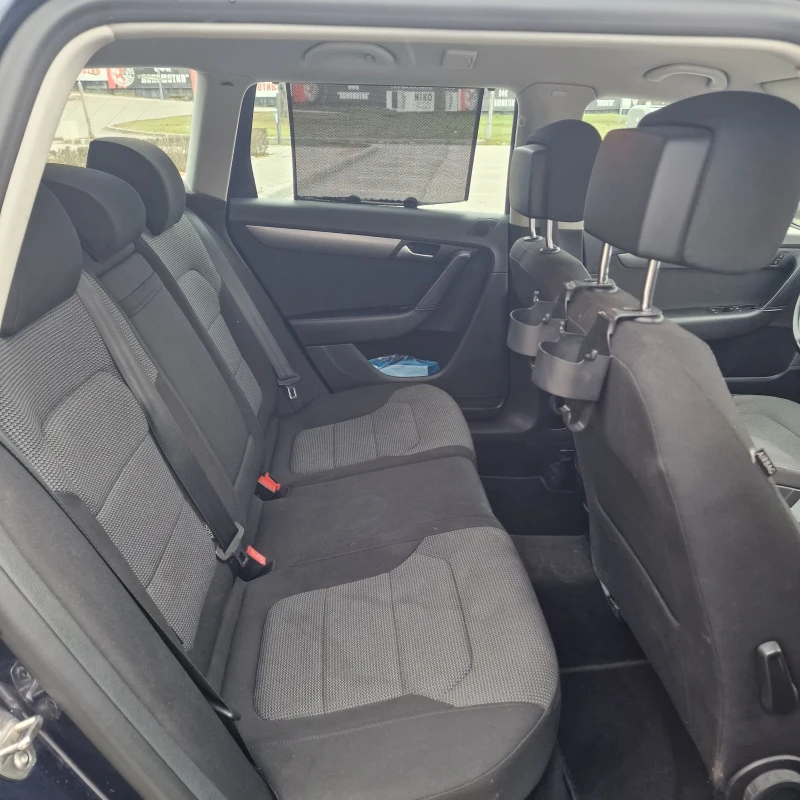 VW Passat, снимка 10 - Автомобили и джипове - 53303709
