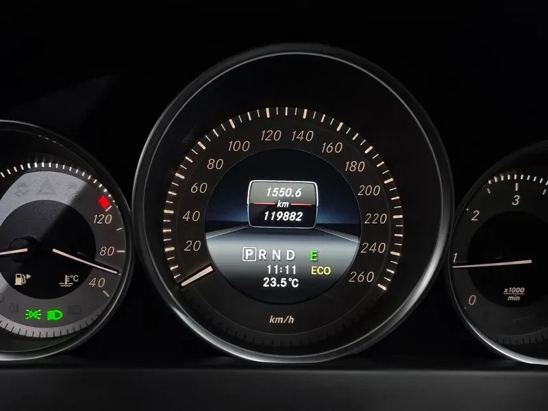 Mercedes-Benz C 220 Cdi 4Matic Edition C - изображение 8