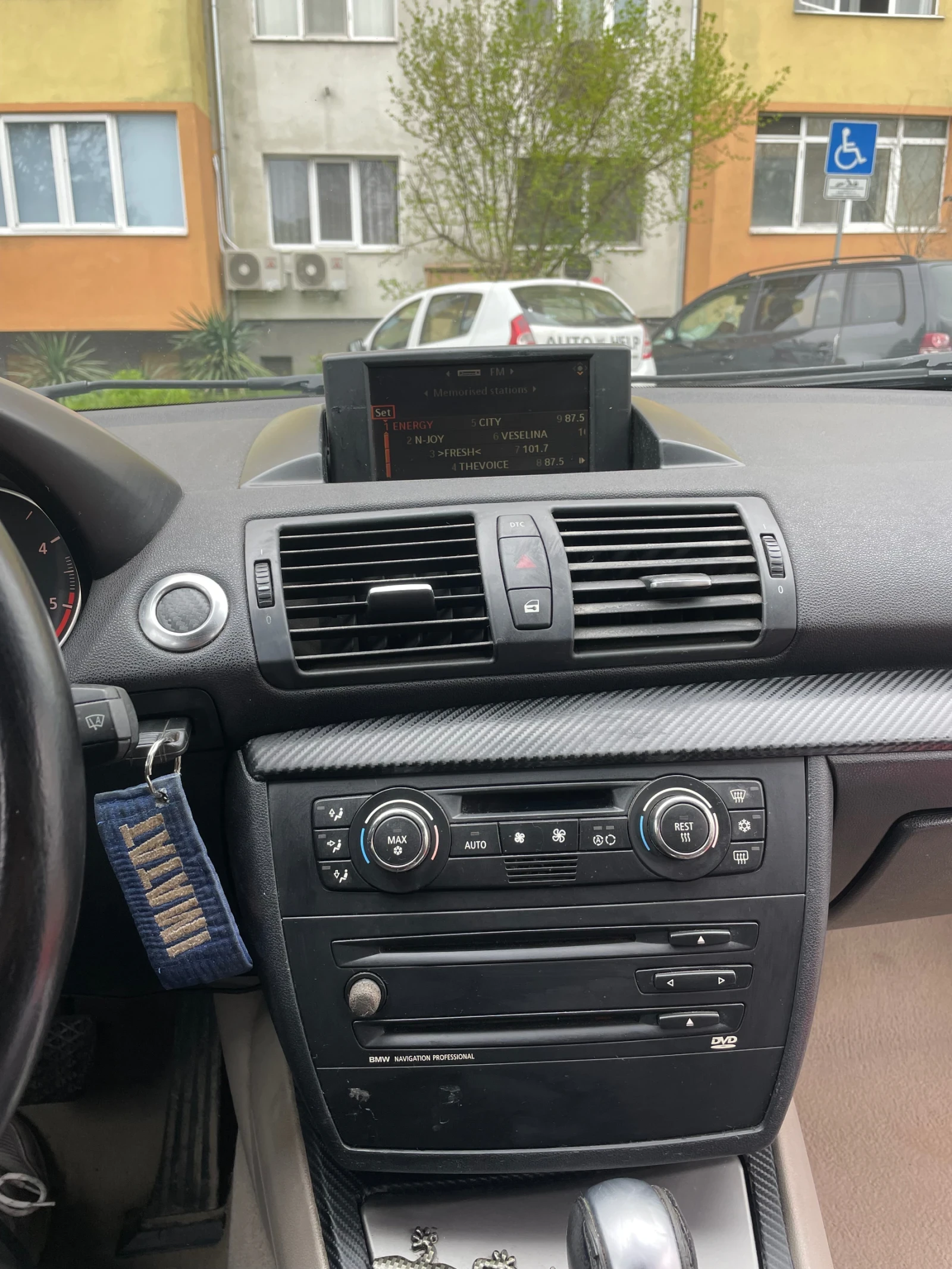 BMW 120  - изображение 6